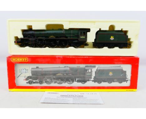 Hornby - A boxed OO gauge Hornby SUPER DETAIL R2226 Princess Class 4-6-2 steam locomotive and tender Op.No. 46203 'Princess M