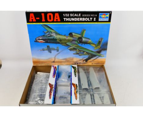 Trumpeter - A  boxed 1:32 scale Trumpeter #02214 A-10A Thunderbolt plastic military model aircraft kit. This impressive kit a