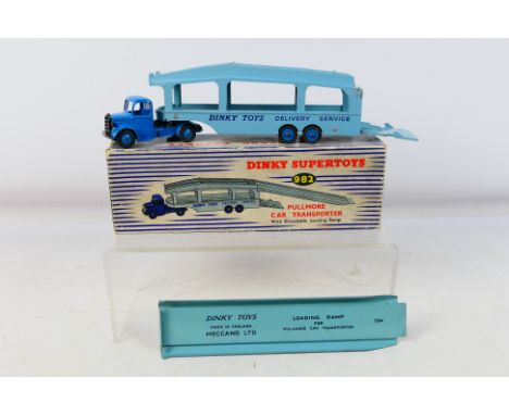 Dinky Supertoys - A boxed #982 Pullmore Car Transporter. Item appears to be in very good-excellent condition; some signs of u