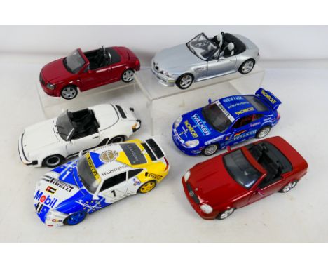 Bburago - Maisto - 6 x unboxed cars in 1:18 scale, Porsche 911, Audi TT, Mercedes SLK, and BMW Z3M. They are a little dusty f