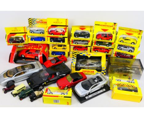 Polistil - Maisto - Corgi - A group of cars including Ferrari 288 GTO in 1:16 scale, Ferrari 308 in 1:24 scale, a quantity of