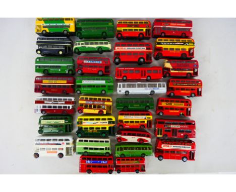 Corgi - EFE - 30 unboxed diecast buses; mostly 1/76 scale. Items appear mostly very good condition with some signs of use. (T