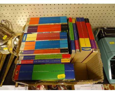 Good collection of J K Rowling 'Harry Potter' books