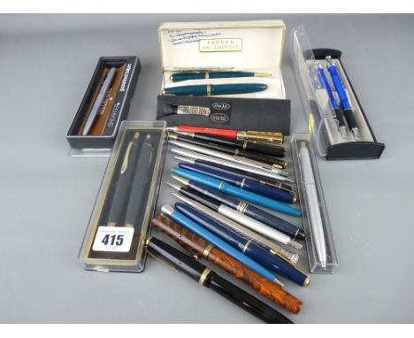 Vintage and other pens/pencils etc including good Parker etc