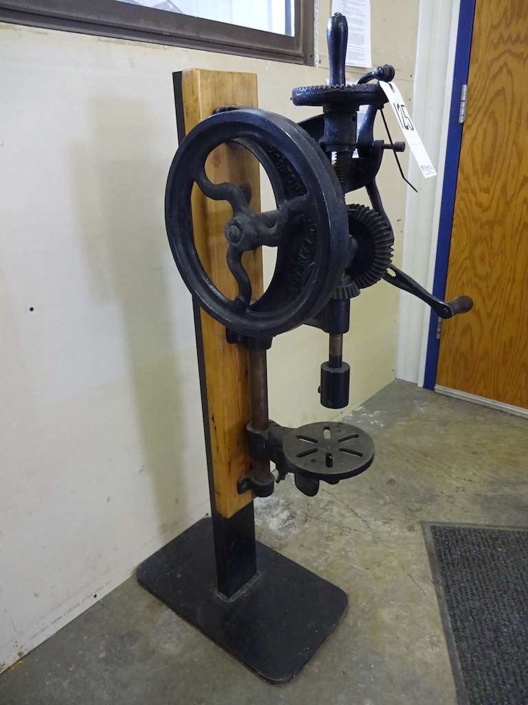 CHAMPION BLOWER & CO. NO. 101 ANTIQUE DRILL PRESS