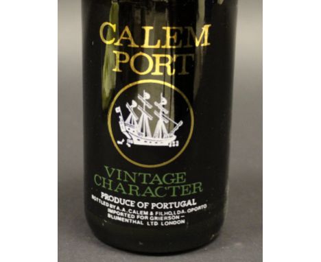 Twelve bottles Calem Vintage Character Port