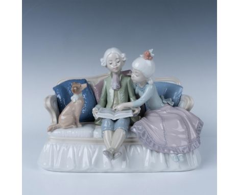 Glossy finish; Lladro backstamp. Includes the original box, dimensions: 9''L x 13''W x 8''H. Artist: Jose RoigIssued: 1984 - 