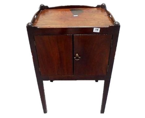 C18th Georgian Mahogany Chippendale Night Commode with pair doors, on square section supports, ebony edging, raised gallery 