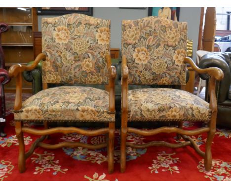 Pair of armchairs with tapestry upholstery 