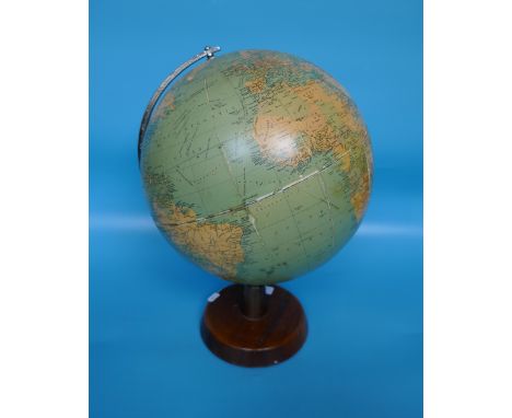 Large vintage globe- Approx height: 47cm