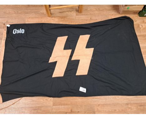 Collectables; Militaria: German large SS Flag, marked OSLO, SS-Norge, 1941; approx 5x3 feet.