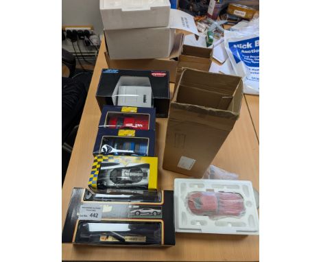 Diecast: Collection of boxed vehicles, fine conditions, including Maisto, Franklin Mint, Kyosho; (6).