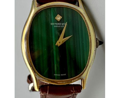 A Vintage Raymond Weil Oval Unisex Watch. Leather strap. Two tone case - 32mm. Multi-green coloured dial. In working order.