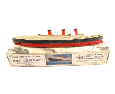 Boxed Chad Valley Take to Pieces model, RMS Queen Mary