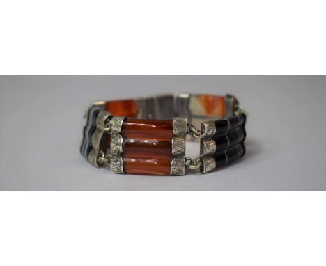 A Scottish Pebble Agate and Silver Five Section Gate Bracelet 