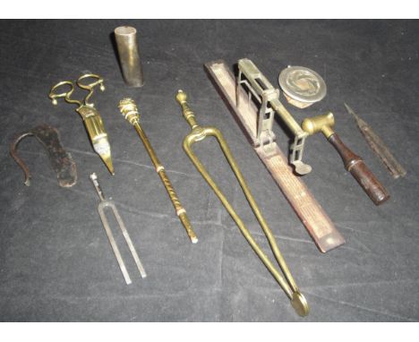 A collection of metal wares to include brass bombilla, the handle with two copper rings and wrythen decoration, together with