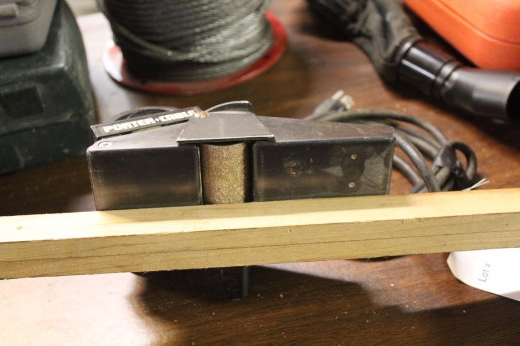 Porter Cable model 320 abrasive planer