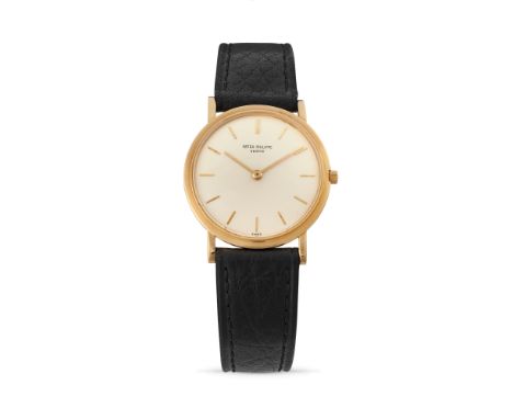 Patek Philippe Calatrava 3520, 70s18k gold extra-thin round case, n.2709822, screw back.Argenté dial, applied indexes.Hand-wi