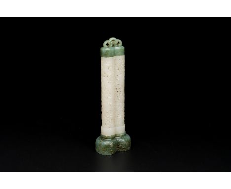 Full title: A Chinese reticulated white jade parfumier with spinach-green jade cover and base, QingDescription:H.: 16,5 cm (t