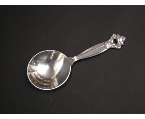 George Jensen of Denmark sterling silver caddy spoon with flowering finial, 10.5 cm long
