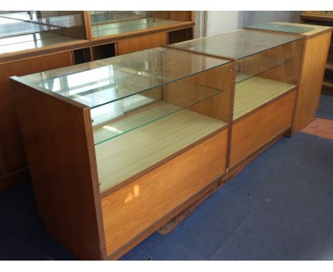 Item 3. Counter Cabinet, 2.1 m long x 60 cm deep x 90 cm high, plus the till counter