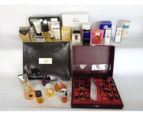 A large quantity of vintage perfume