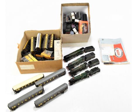 A large collection of railway locomotive engines, carriages and parts, including G&amp;R Wrenn Ltd locomotive and tender, 'De