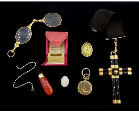 Victorian and later jewellery including child's platinum and seed pearl bracelet, gold agate pendant, gilt mounted onyx cross