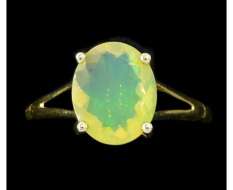 9ct gold single stone opal ring, hallmarked Condition Report:Approx 2.1gm, size P-Q