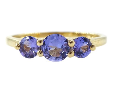 9ct gold three stone round tanzanite ring, hallmarked Condition Report:Approx 1.8gm, size Q-R 