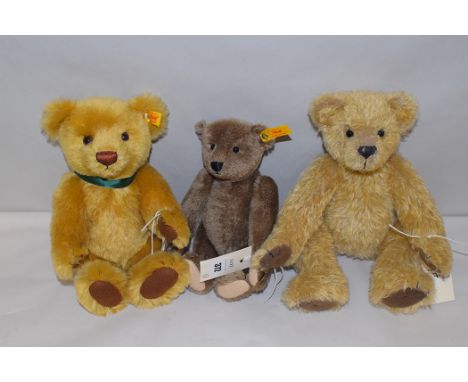 Teddy bears to include a Steiff Danbury Mint 2001 mohair year bear no. 645756; a Steiff mohair bear no. 001789; and one other