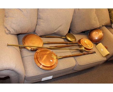 Four warming pans, hunting horn, copper pan and stoneware hotwater bottle