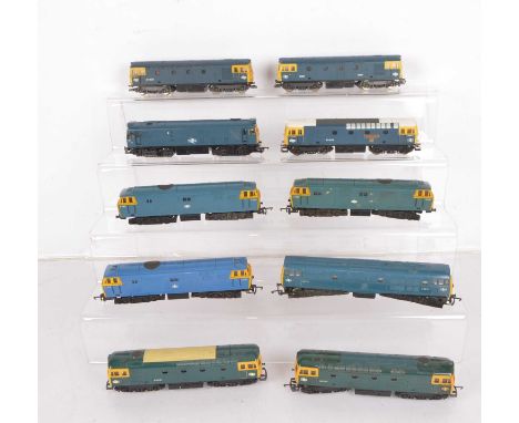 Hornby Lima BR blue assorted Diesel Locomotives (10), comprising Hornby Class 35 Hymek Locomotives D7063  in mid-blue (2) and