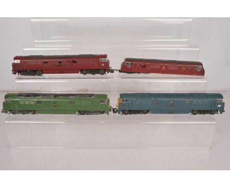 Lima 00 Gauge BR Western Diesel Locomotives and a Warship body, maroon  D1016 'Western Gladiator', blue D1071 'Western Renown