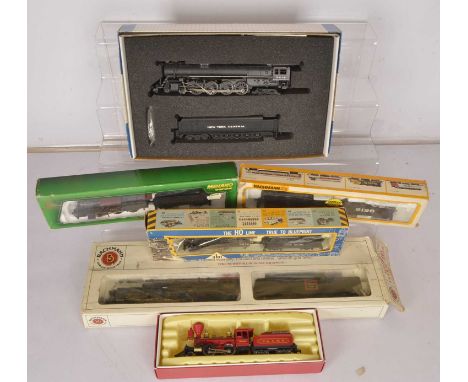 Bachmann Rivarossi Mehano Steam Locomotives and tenders H0 gauge in original boxes (6), comprising Bachmann  41580 4-8-4 Loco