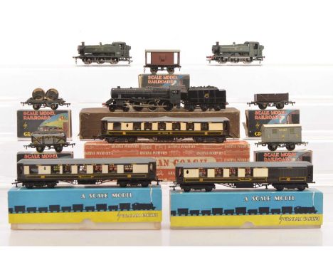 Graham Farish 00 Gauge Locomotive Pullman Coaches and Rolling Stock and Hugar Station and Engine Shed (14), BR black 4-6-0 Bl