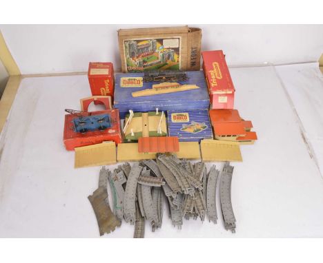 Hornby Dublo Tri-ang 00 gauge Locomotive Track and Buildings (qty), comprising Hornby Dublo 3-rail Standard 4 2-6-4 Tank Loco