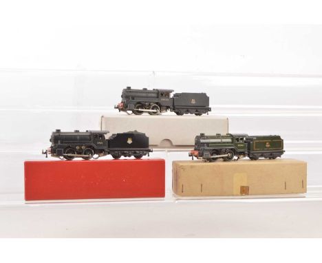 Boxed Trix (TTR) 00 Gauge 14v AC Locomotives and Tenders (3), three 0-4-0's with tenders comprising 30782 in BR green dated C