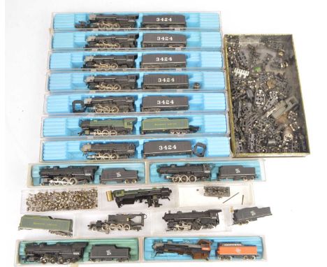 Rivarossi  N gauge USA outline Locomotives and tenders most requiring remedial work (12), comprising 4-6-2 class Locomotives 