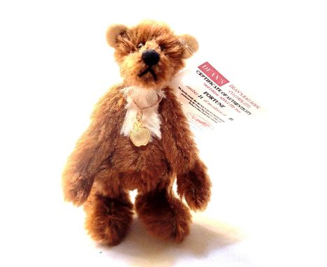 Deans Bear, Apple Pip Fortune, limited edition 21/50, in excellent condition, H: 12 cm. P&amp;P Group 1 (£14+VAT for the firs