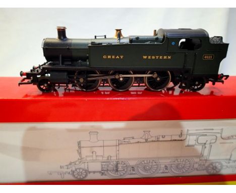 OO scale Hornby R2098D prairie tank, 6121, GWR green, very good to excellent condition, missing front coupling hook, no paper