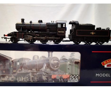 OO scale Bachman 32-829, Ivatt class 2, black, late crest, 46426, detailed, glue marks and weight on tender, box with wear. P