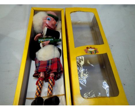 Pelham Puppet, Macboozle, excellent condition, wear to box. P&amp;P Group 1 (£14+VAT for the first lot and £1+VAT for subsequ