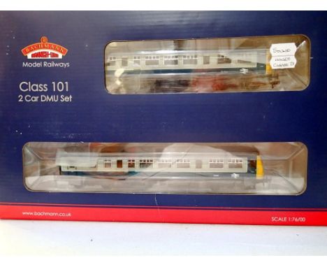 OO scale Bachmann 32-287 class 101, two car D.M.U in blue/grey with yellow ends, Cambridge to Norwich, fitted Howes sound sys