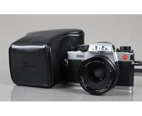 A Leica R6.2 SLR Camera, chrome, made in Germany, serial no 2591069, 2000, shutter working, meter working, body VG, with Leit