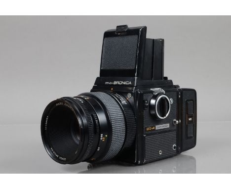 A Zenza Bronica SQ-A Camera, serial no 1243871, shutter working, body G, some wear to edges, light scratches, with waist leve