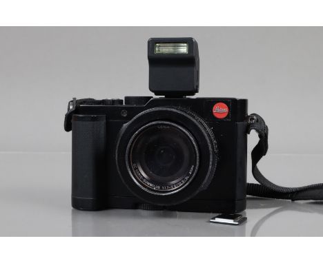 A Leica D-LUX Type 109 Digital Camera, serial no 5056262, powers up, shutter working, otherwise untested, body G, some wear, 