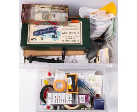A collection of various modelling accessories including a 10 inch sheet roller, landscaping material etc: (a lot)