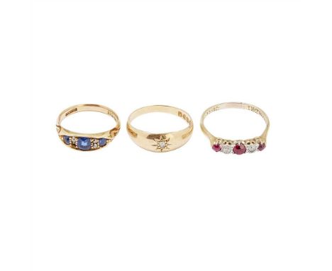 A collection of three gem set rings to include an 18ct gold rose-cut diamond set ring, an 18ct gold sapphire and diamond set 