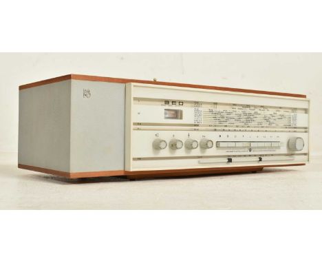 Bang &amp; Olufsen Hi-Fi - Model TR-26 - a 1960s B&amp;O BEO 610 wall-mounted radio. Teak case with perspex viewing panel to 